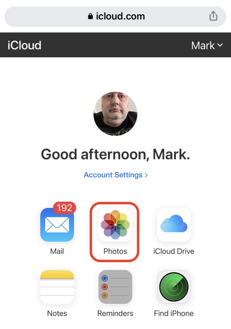 Bir Web Tarayıcısında iCloud.com'a Giderek iCloud Fotoğraflarına Erişin